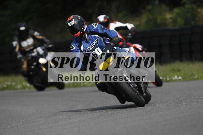 Archiv-2023/43 17.07.2023 Plüss Moto Sport ADR/Einsteiger/60